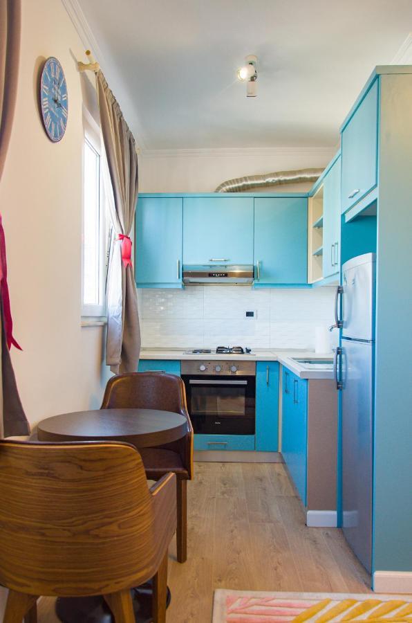 Bright Apartment Close To City Center Tirana Exterior foto